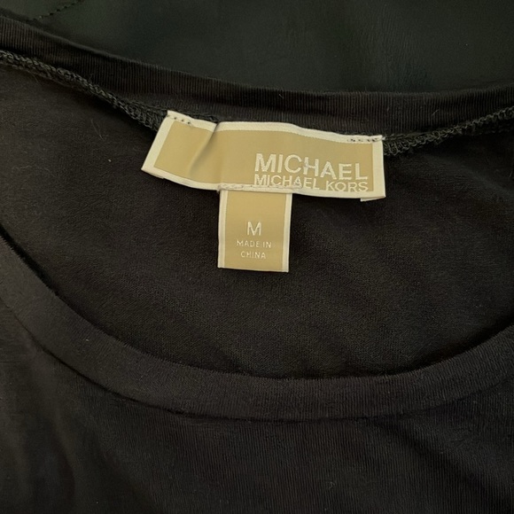 HOST PICK 💙 MICHAEL KORS NWOT Navy Sleeveless Layered Blouse Tank Top, Size M - Picture 8 of 10